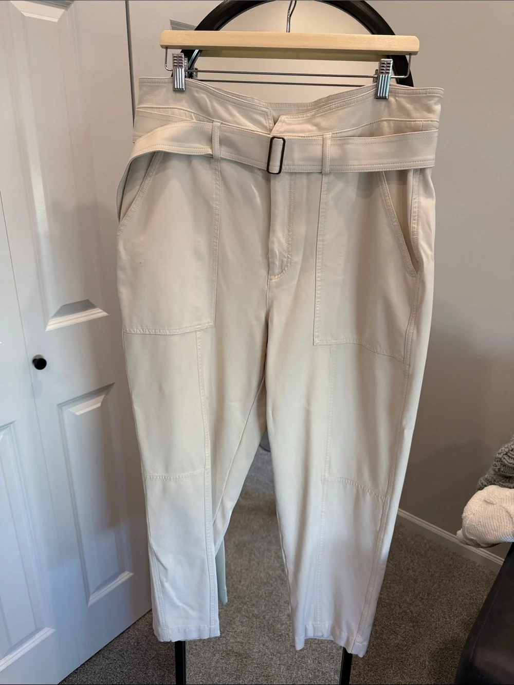 Banana Republic Cream Cargo Utility Pants